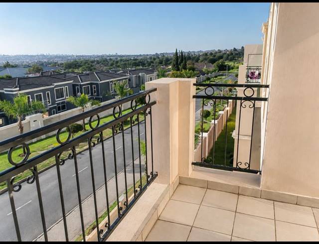 3 BEDROOM HOUSE FOR SALE IN CARLSWALD ESTATE